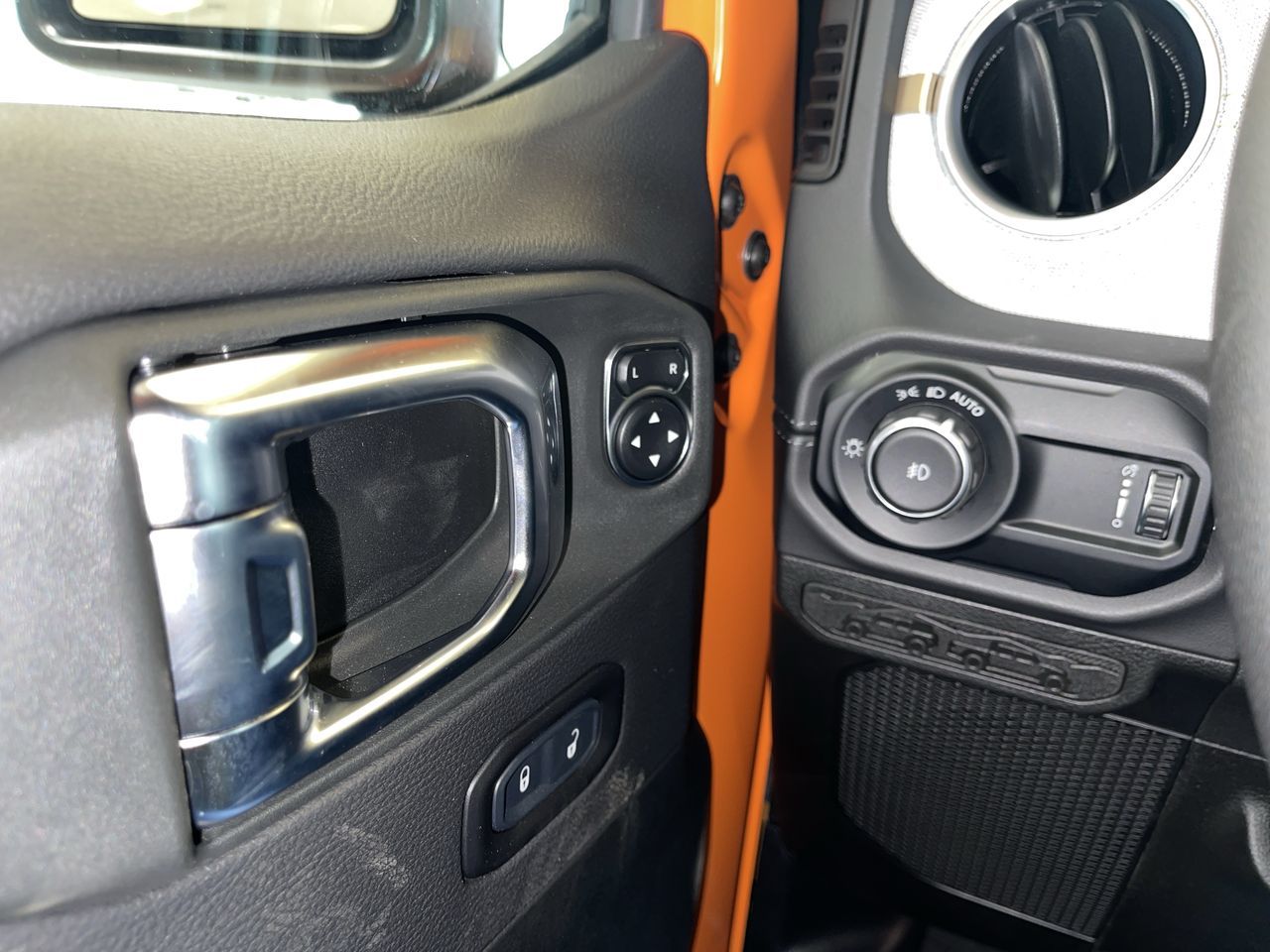 2025 Jeep WRANGLER 4-Door in Regina, Saskatchewan