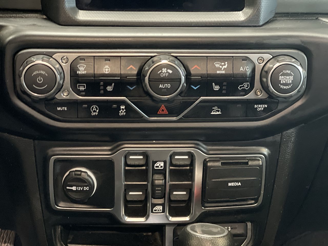 2023 Jeep Wrangler Unlimited in Regina, Saskatchewan