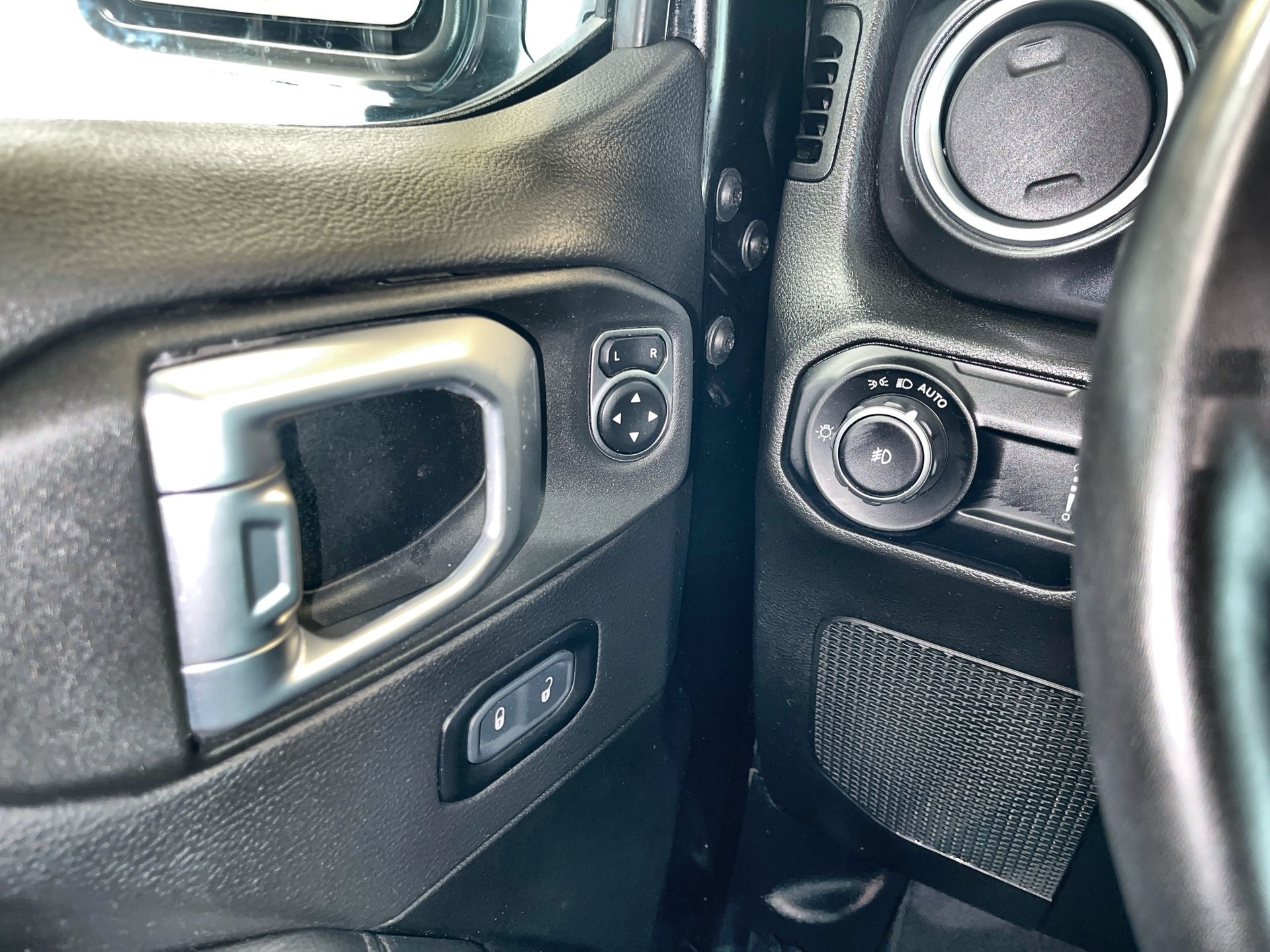 2023 Jeep Wrangler Unlimited in Regina, Saskatchewan