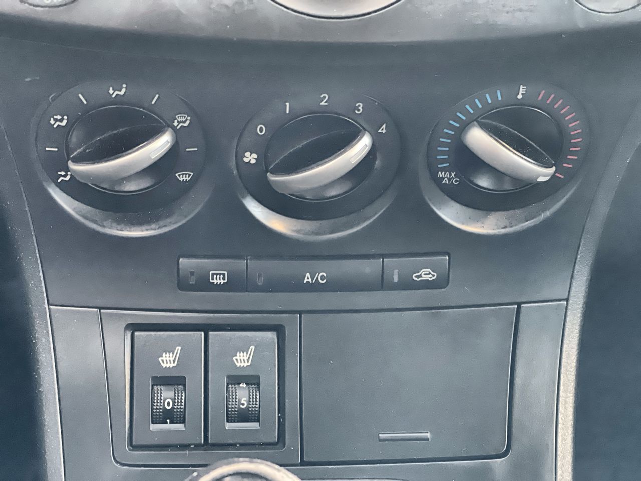 Mazda 3  2013 à Regina, Saskatchewan