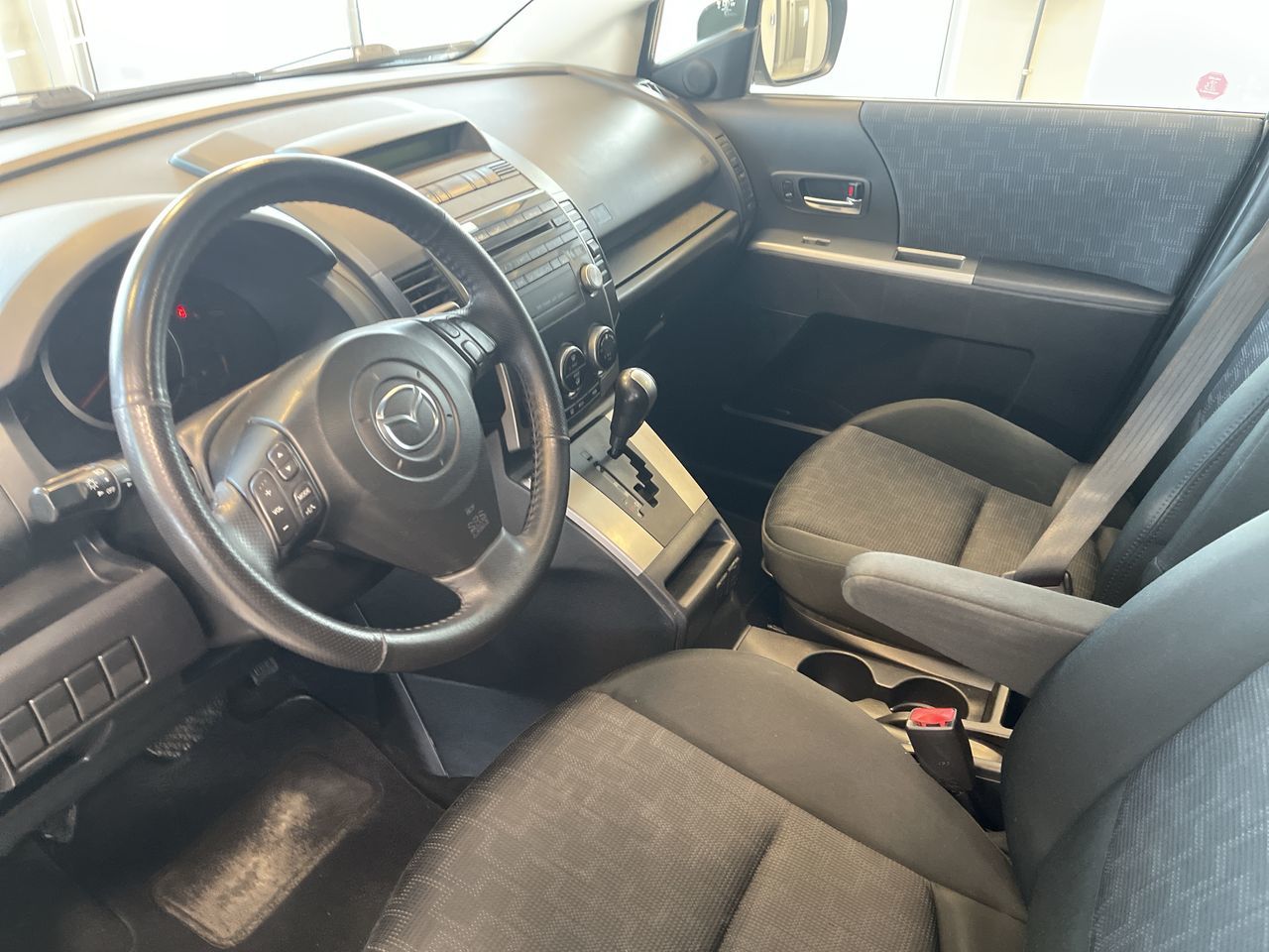 Mazda 5  2009 à Regina, Saskatchewan