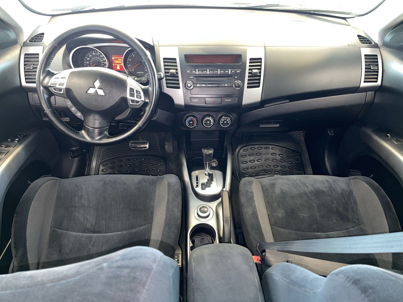 2010 Mitsubishi Outlander in Regina, Saskatchewan