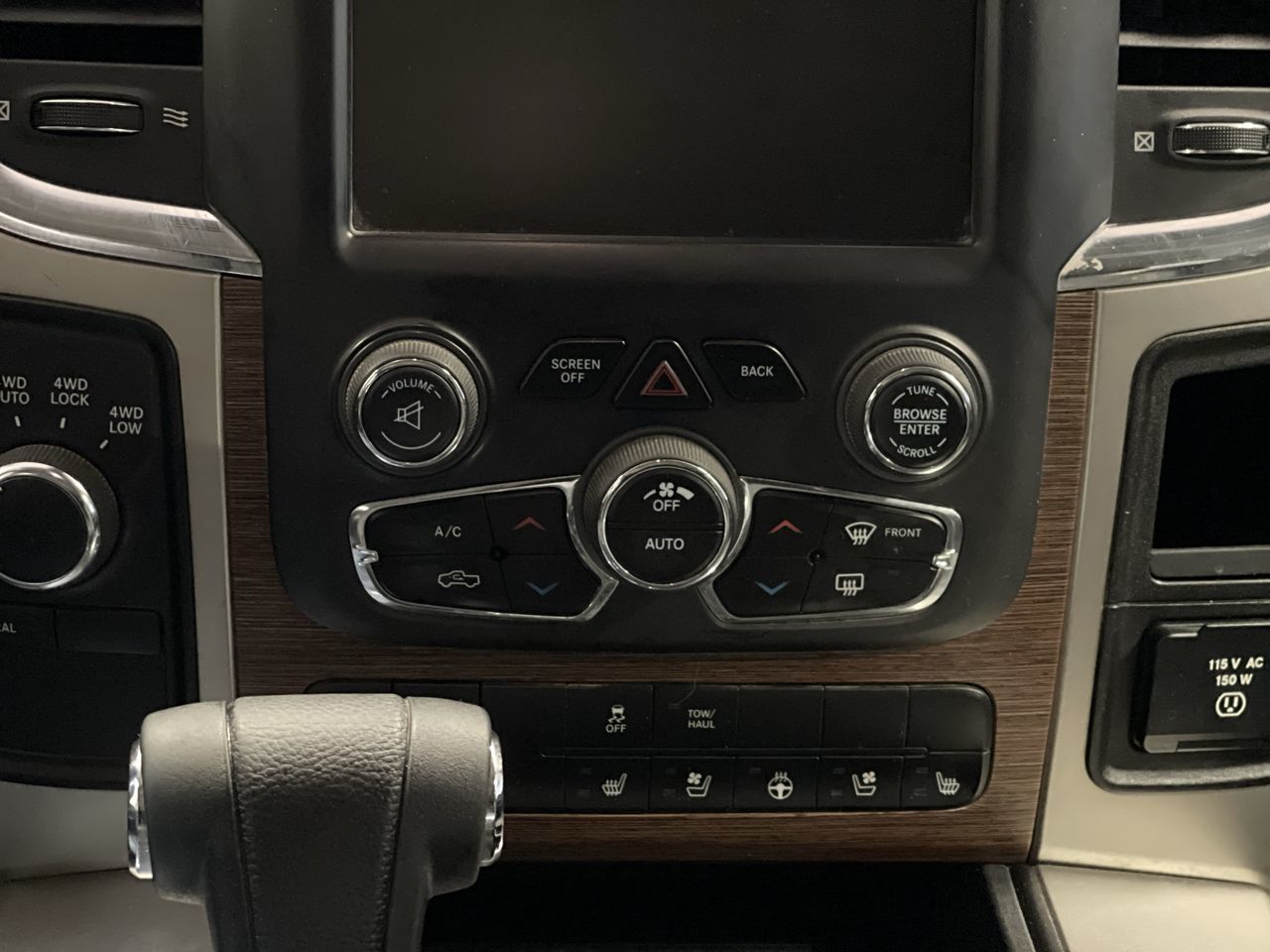 Ram 1500 Crew Cab  2013 à Regina, Saskatchewan