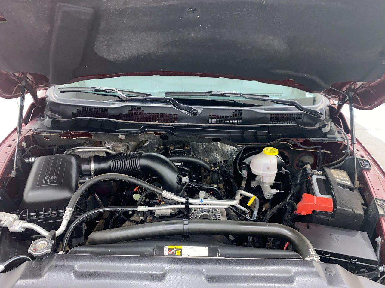 2020 Ram RAM 1500 Classic Crew Cab 4x4 (DS) in Regina, Saskatchewan