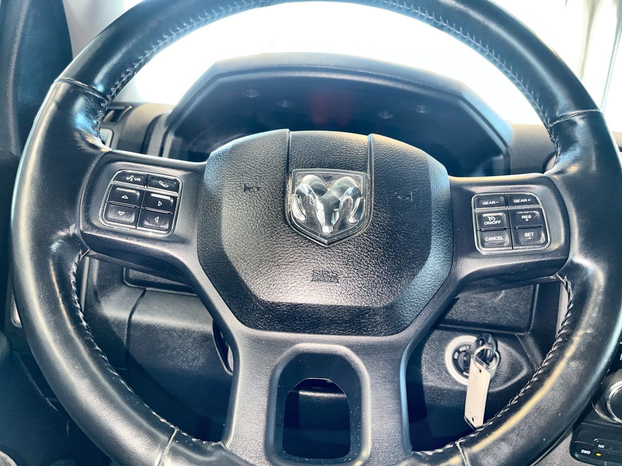 2021 Ram RAM 1500 Classic Crew Cab 4x4 (DS)