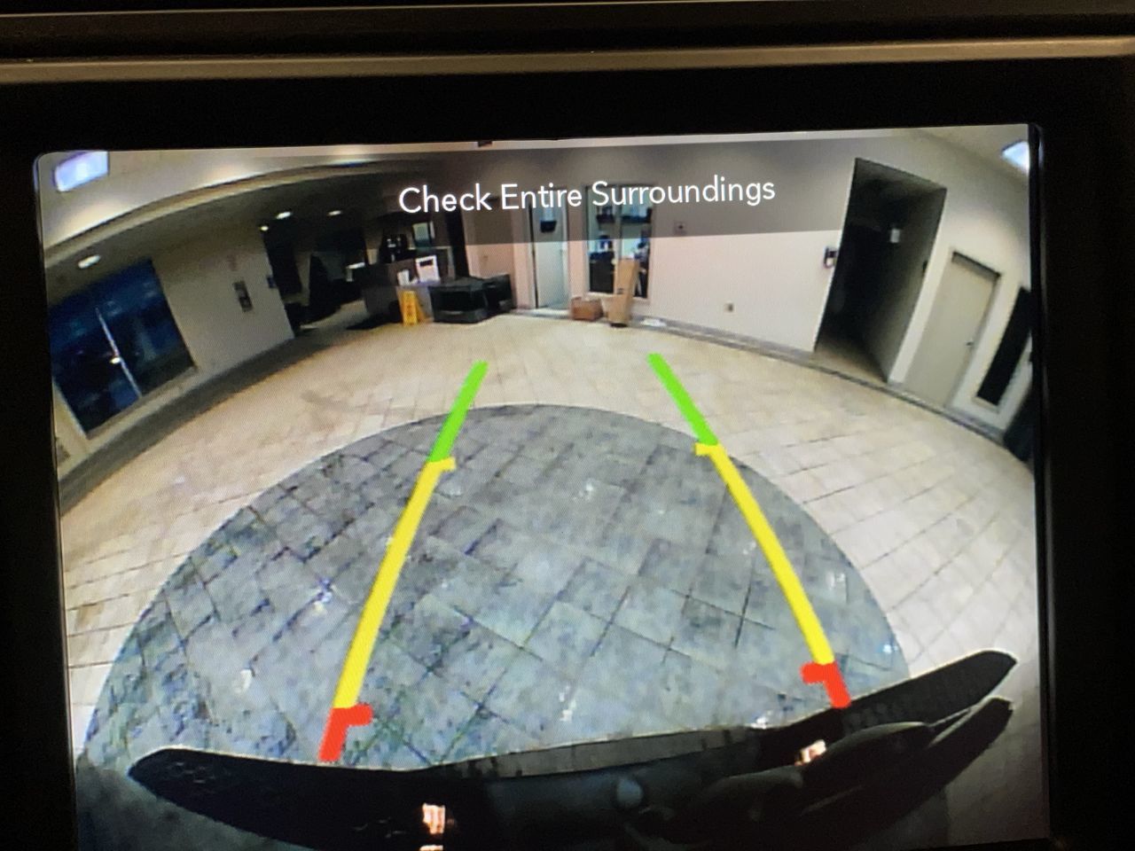 Ram RAM 1500 Classic Crew Cab 4x4 (DS)  2021 à Regina, Saskatchewan