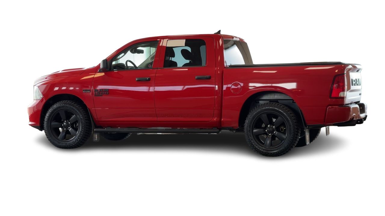 2022 Ram RAM 1500 Classic Crew Cab 4x4 (DS)