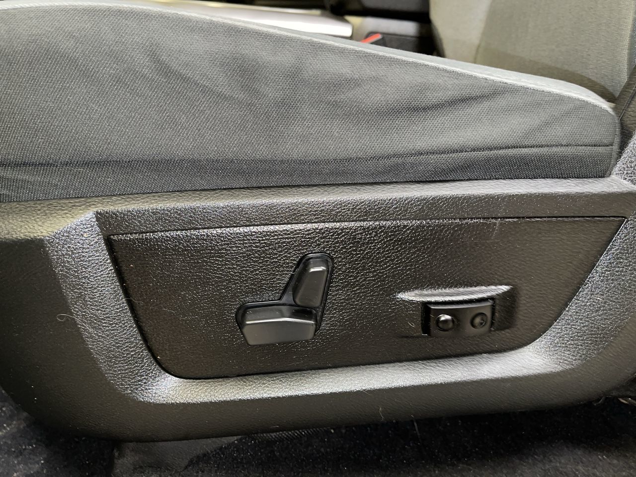 2022 Ram RAM 1500 Classic Crew Cab 4x4 (DS) in Regina, Saskatchewan