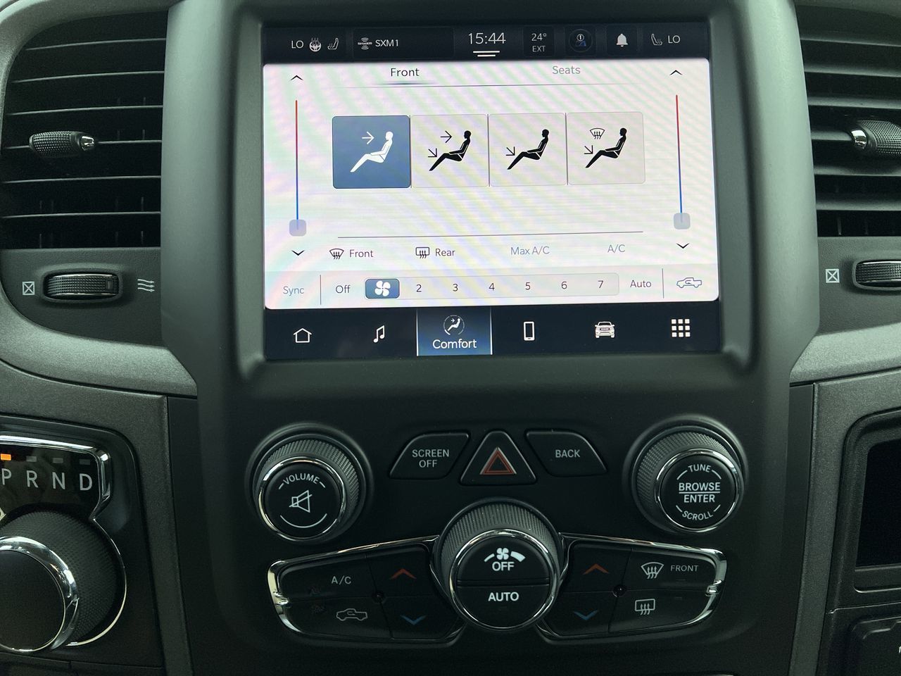 2022 Ram RAM 1500 Classic Crew Cab 4x4 (DS) in Regina, Saskatchewan