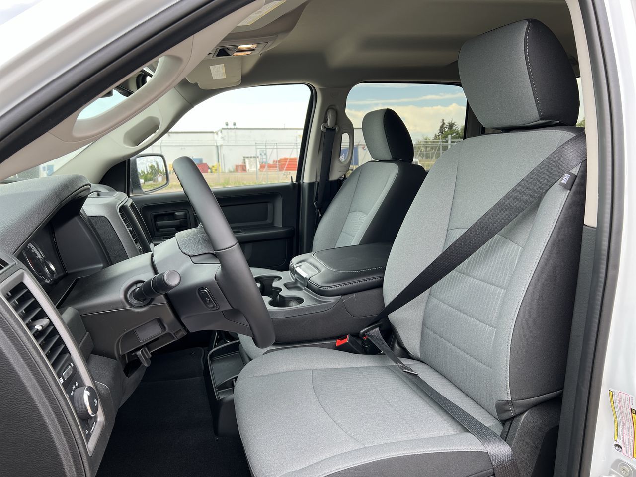 2022 Ram RAM 1500 Classic Crew Cab 4x4 (DS) in Regina, Saskatchewan