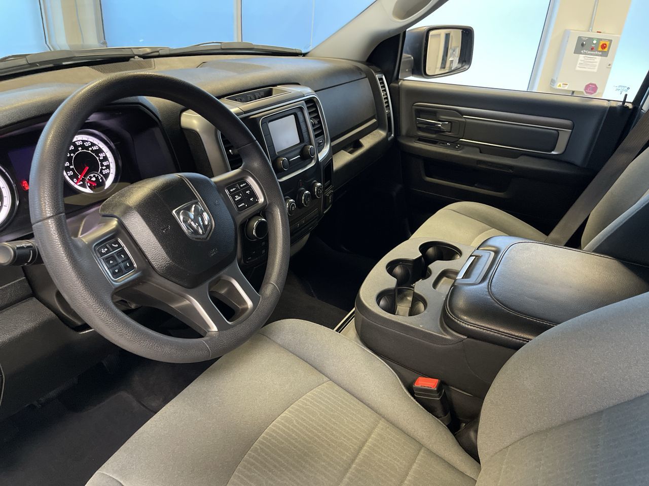 2023 Ram RAM 1500 Classic Crew Cab 4x4 (DS) in Regina, Saskatchewan