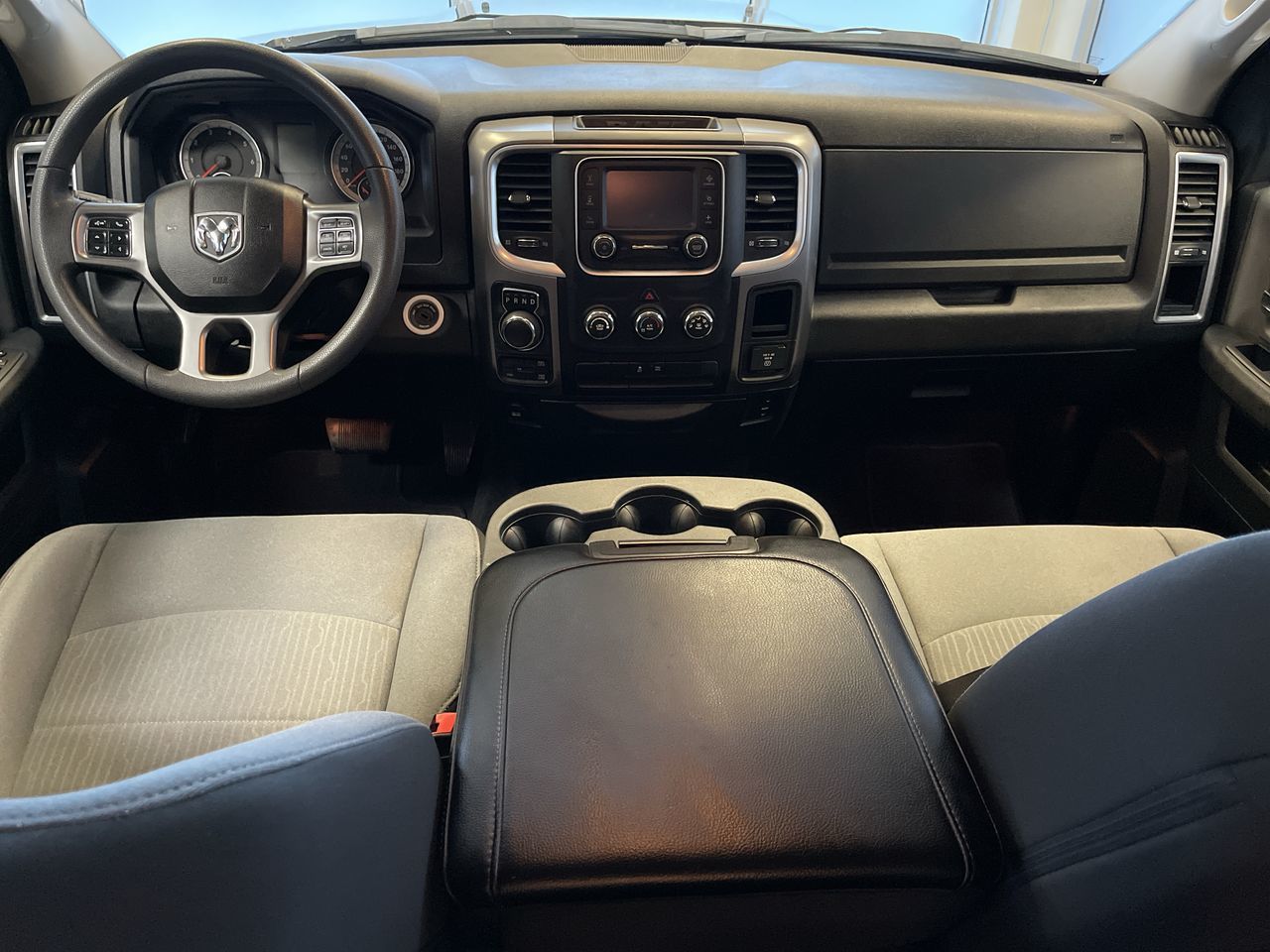 2023 Ram RAM 1500 Classic Crew Cab 4x4 (DS) in Regina, Saskatchewan