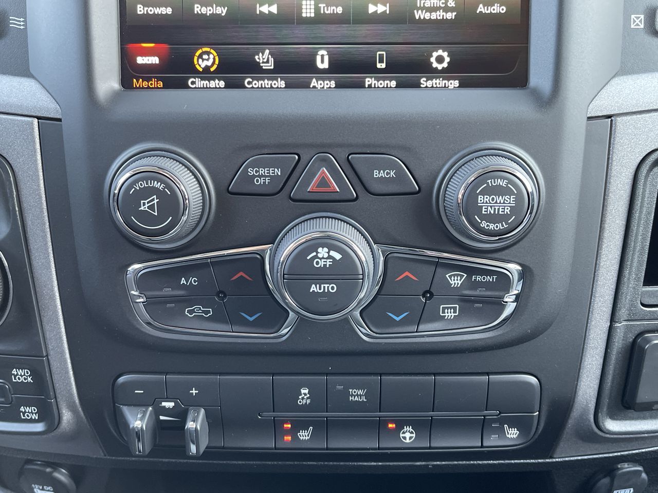 2022 Ram RAM 1500 Classic Quad Cab 4x4 (DS) in Regina, Saskatchewan