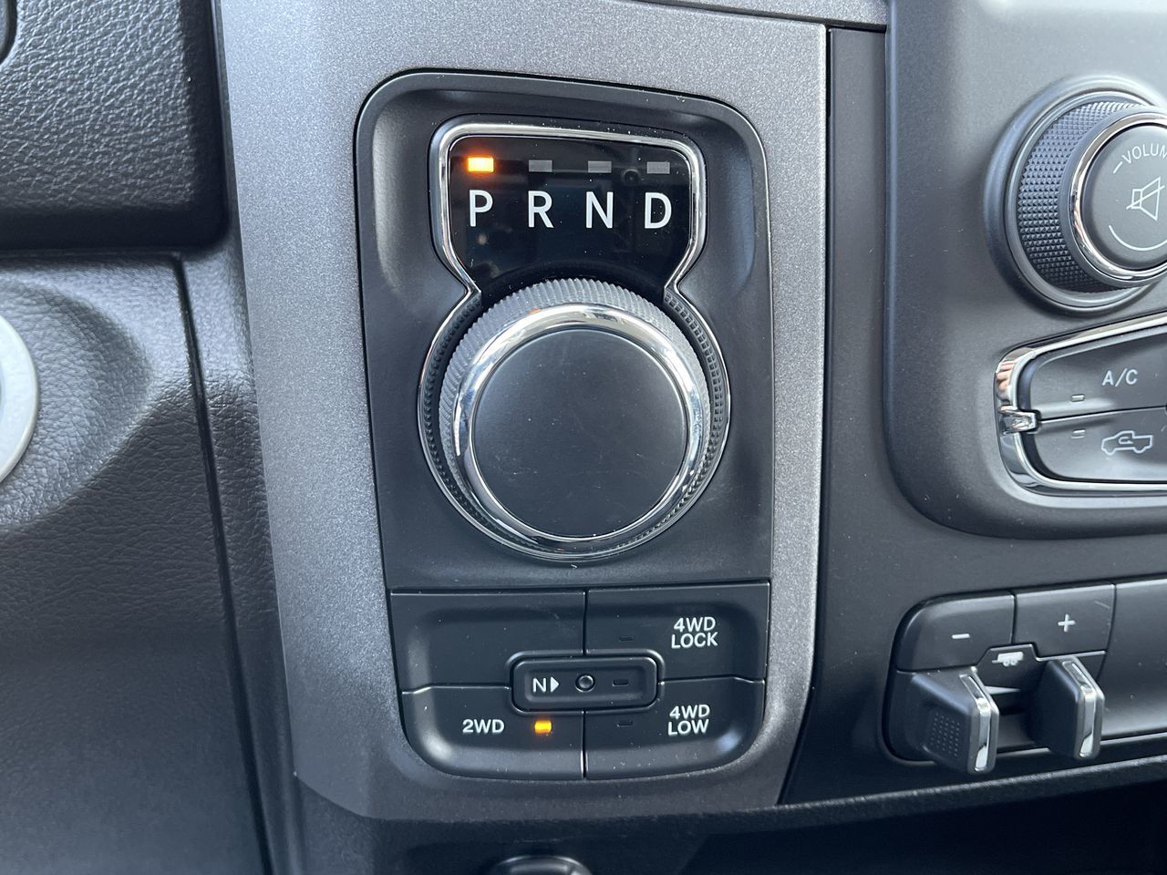 2022 Ram RAM 1500 Classic Quad Cab 4x4 (DS) in Regina, Saskatchewan