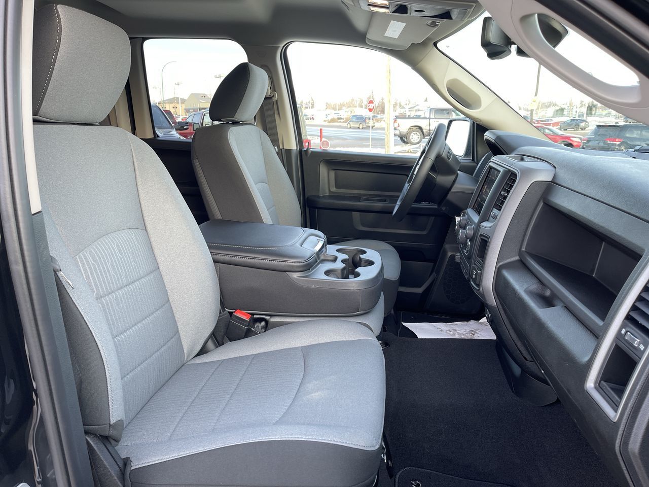 2022 Ram RAM 1500 Classic Quad Cab 4x4 (DS) in Regina, Saskatchewan