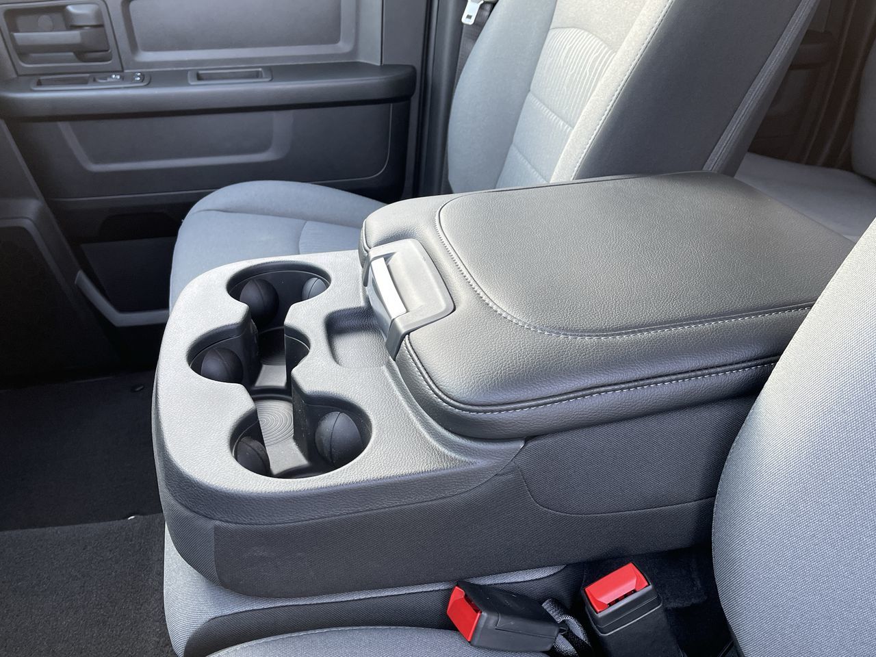 2022 Ram RAM 1500 Classic Quad Cab 4x4 (DS) in Regina, Saskatchewan