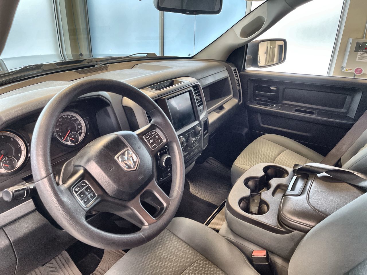Ram RAM 1500 Crew Cab 4x4 (DS)  2019 à Regina, Saskatchewan