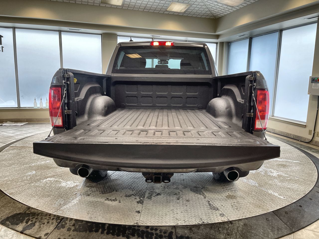 Ram RAM 1500 Crew Cab 4x4 (DS)  2019 à Regina, Saskatchewan