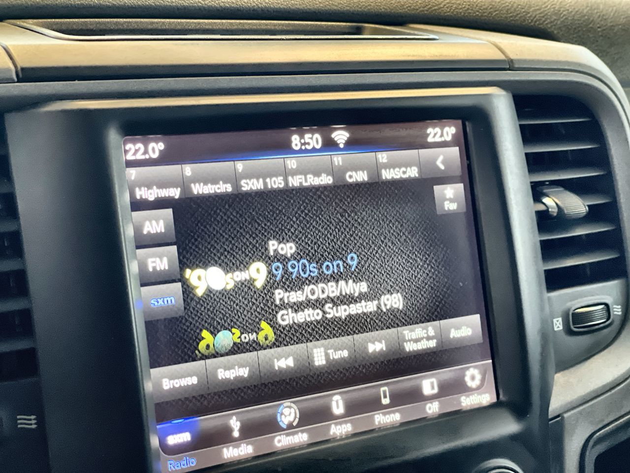 Ram RAM 1500 Crew Cab 4x4 (DS)  2019 à Regina, Saskatchewan