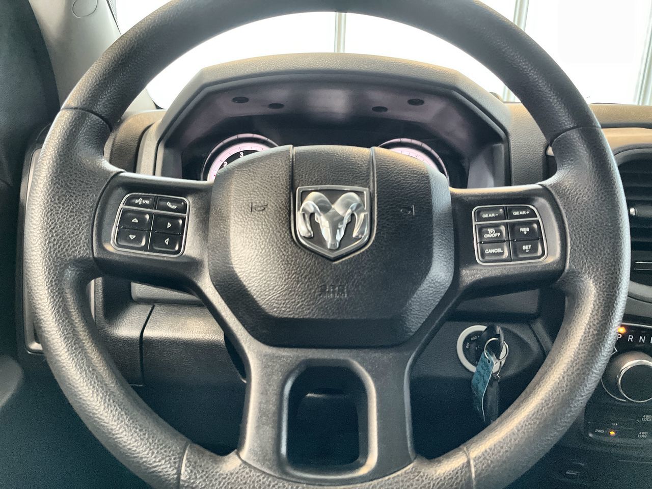 Ram RAM 1500 Crew Cab 4x4 (DS)  2019 à Regina, Saskatchewan