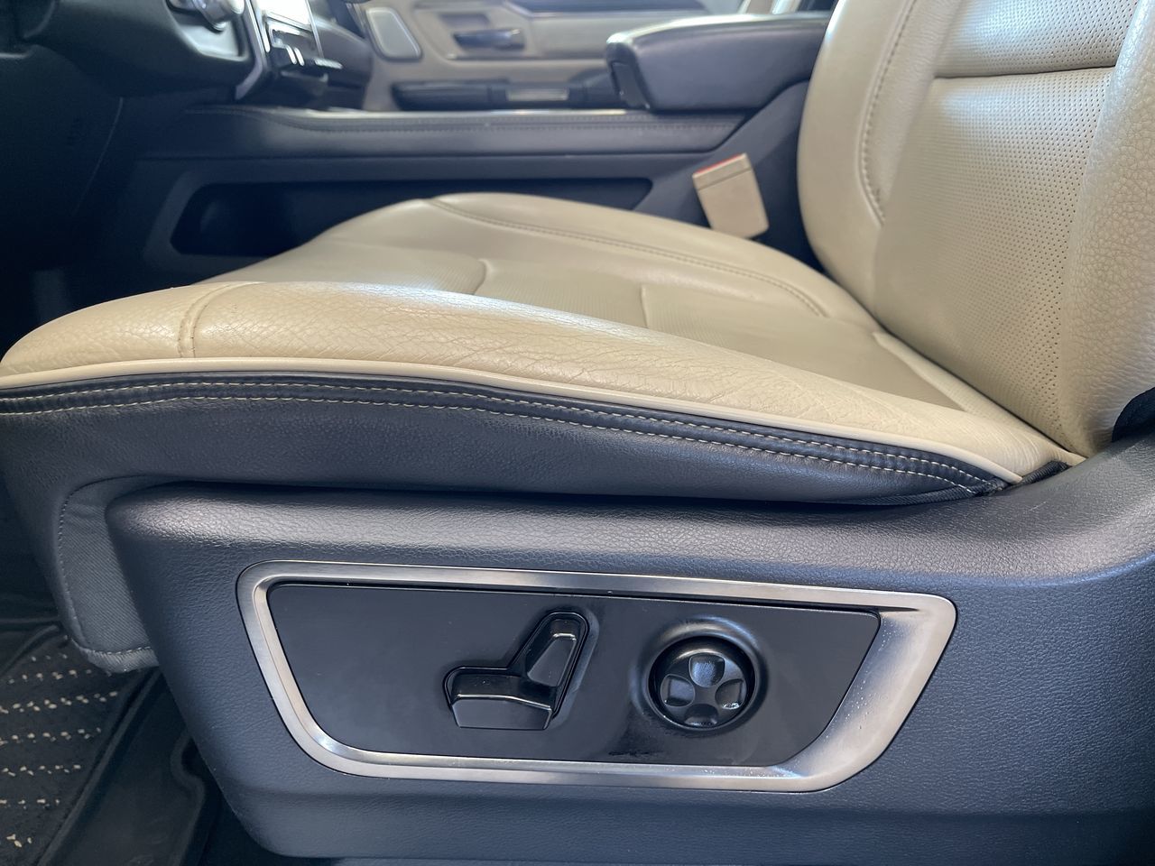 2019 Ram RAM 1500 Crew Cab 4x4 (DT) in Regina, Saskatchewan