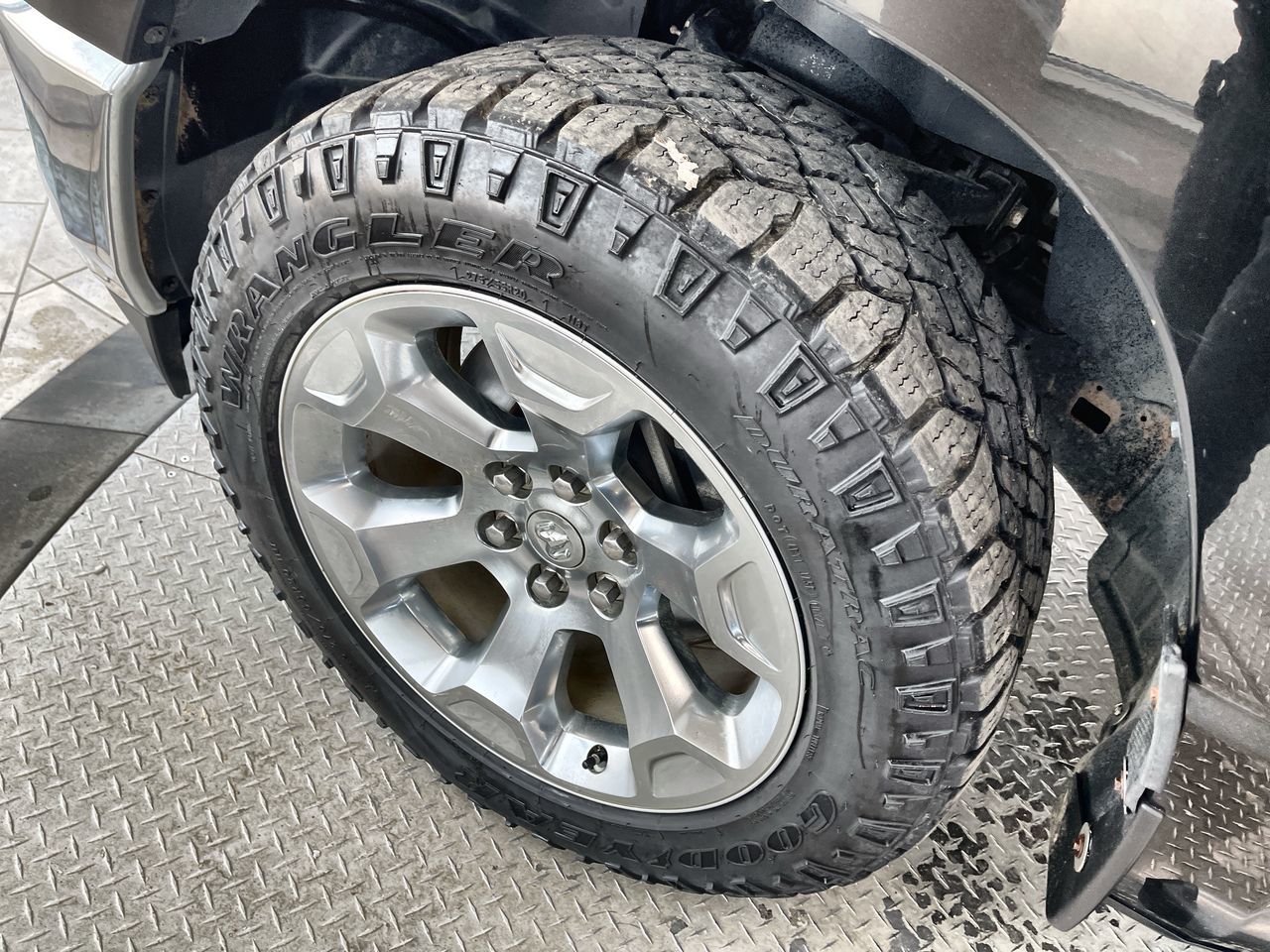 2019 Ram RAM 1500 Crew Cab 4x4 (DT) in Regina, Saskatchewan