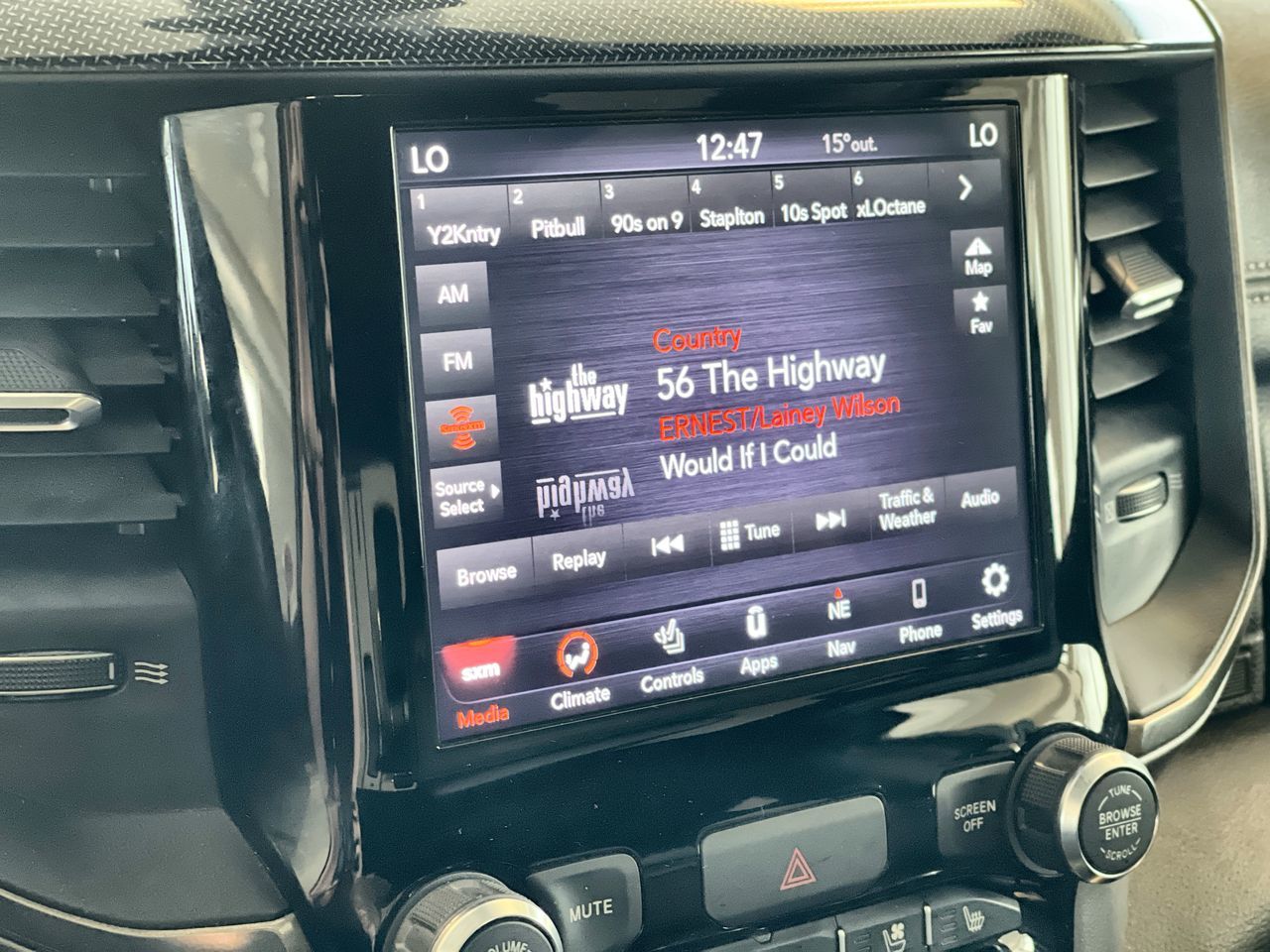 2020 Ram RAM 1500 Crew Cab 4x4 (dt) in Regina, Saskatchewan