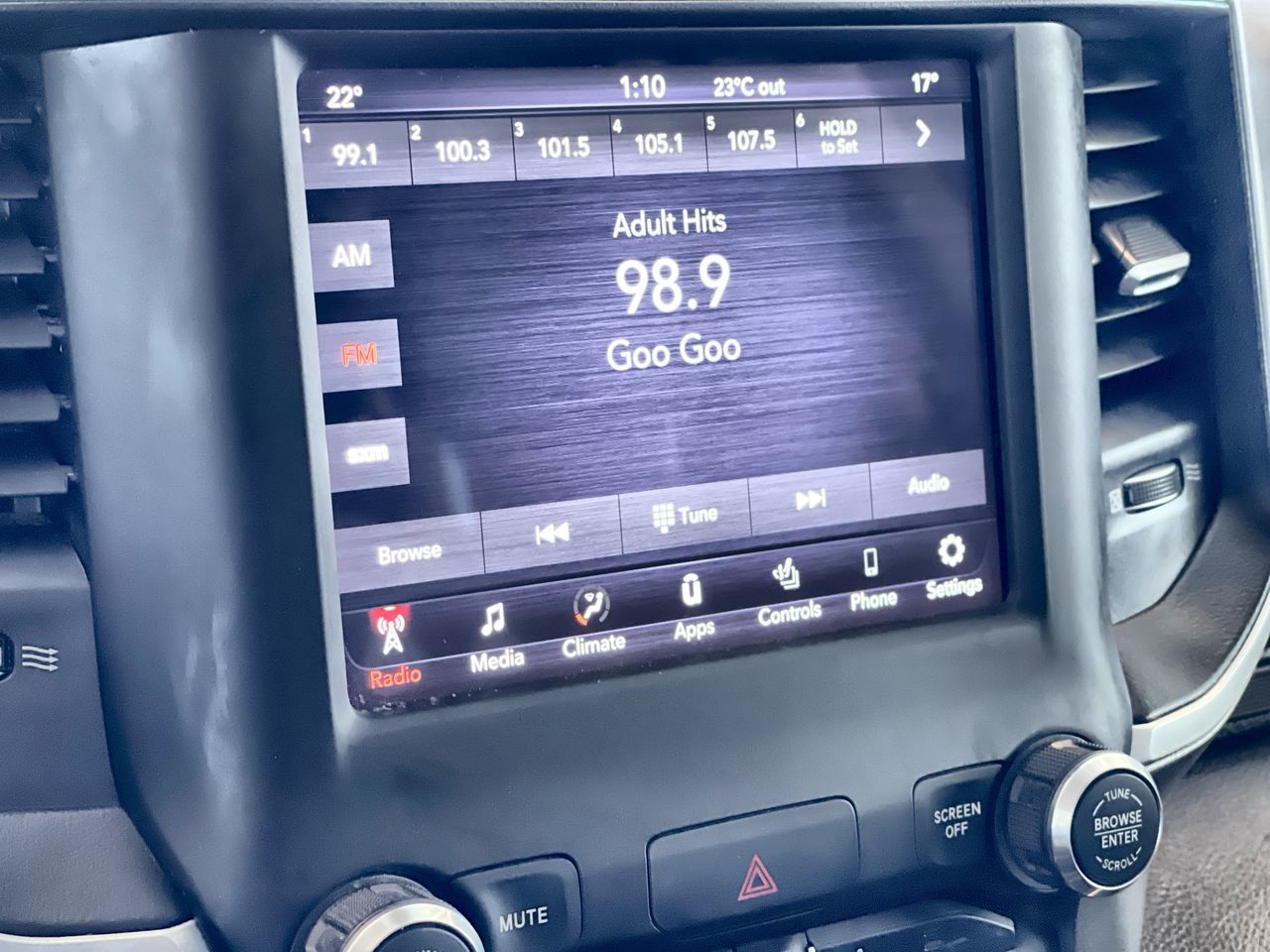 2020 Ram RAM 1500 Crew Cab 4x4 (DT) in Regina, Saskatchewan