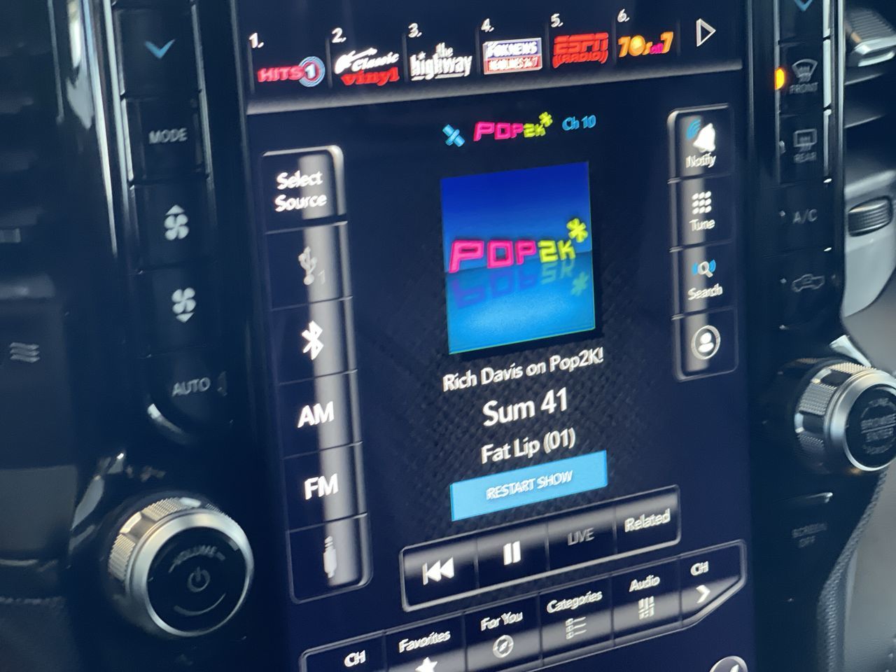 Ram RAM 1500 Crew Cab 4x4 (DT)  2021 à Regina, Saskatchewan