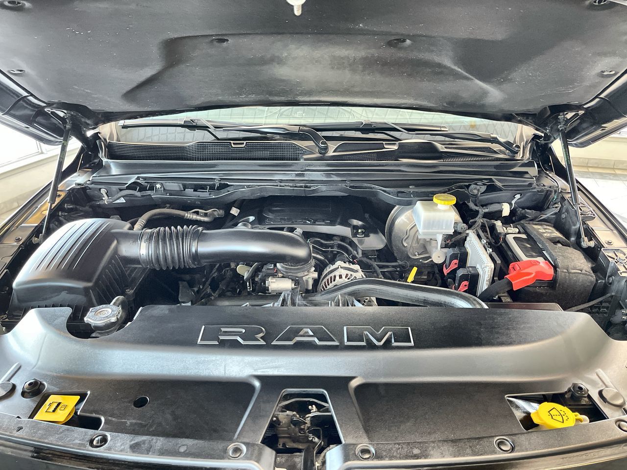 Ram RAM 1500 Crew Cab 4x4 (DT)  2021 à Regina, Saskatchewan