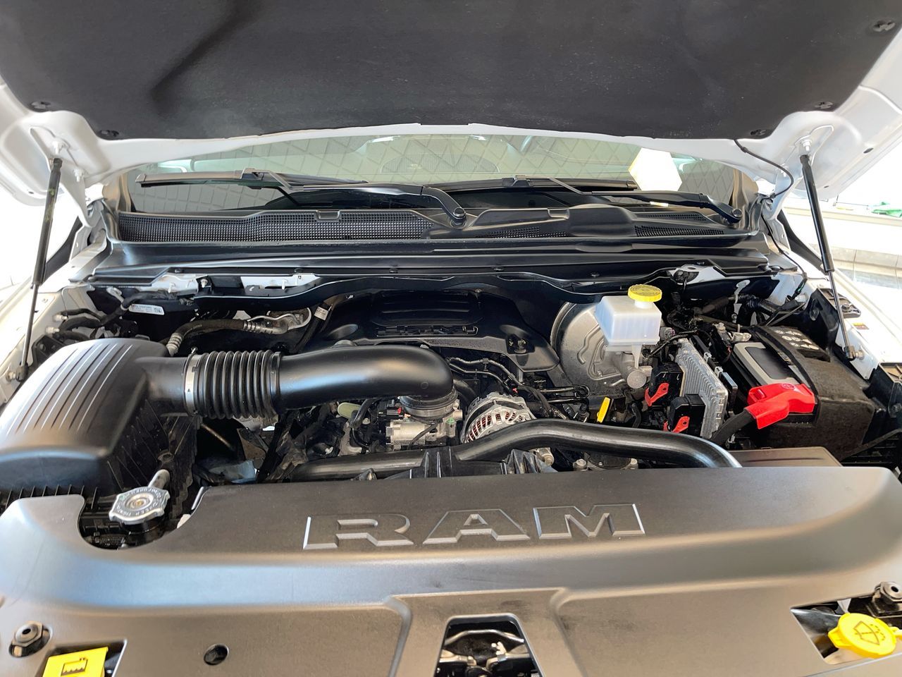 2022 Ram RAM 1500 Crew Cab 4x4 (dt) in Regina, Saskatchewan