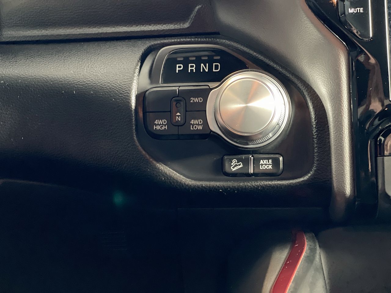 2022 Ram RAM 1500 Crew Cab 4x4 (dt) in Regina, Saskatchewan