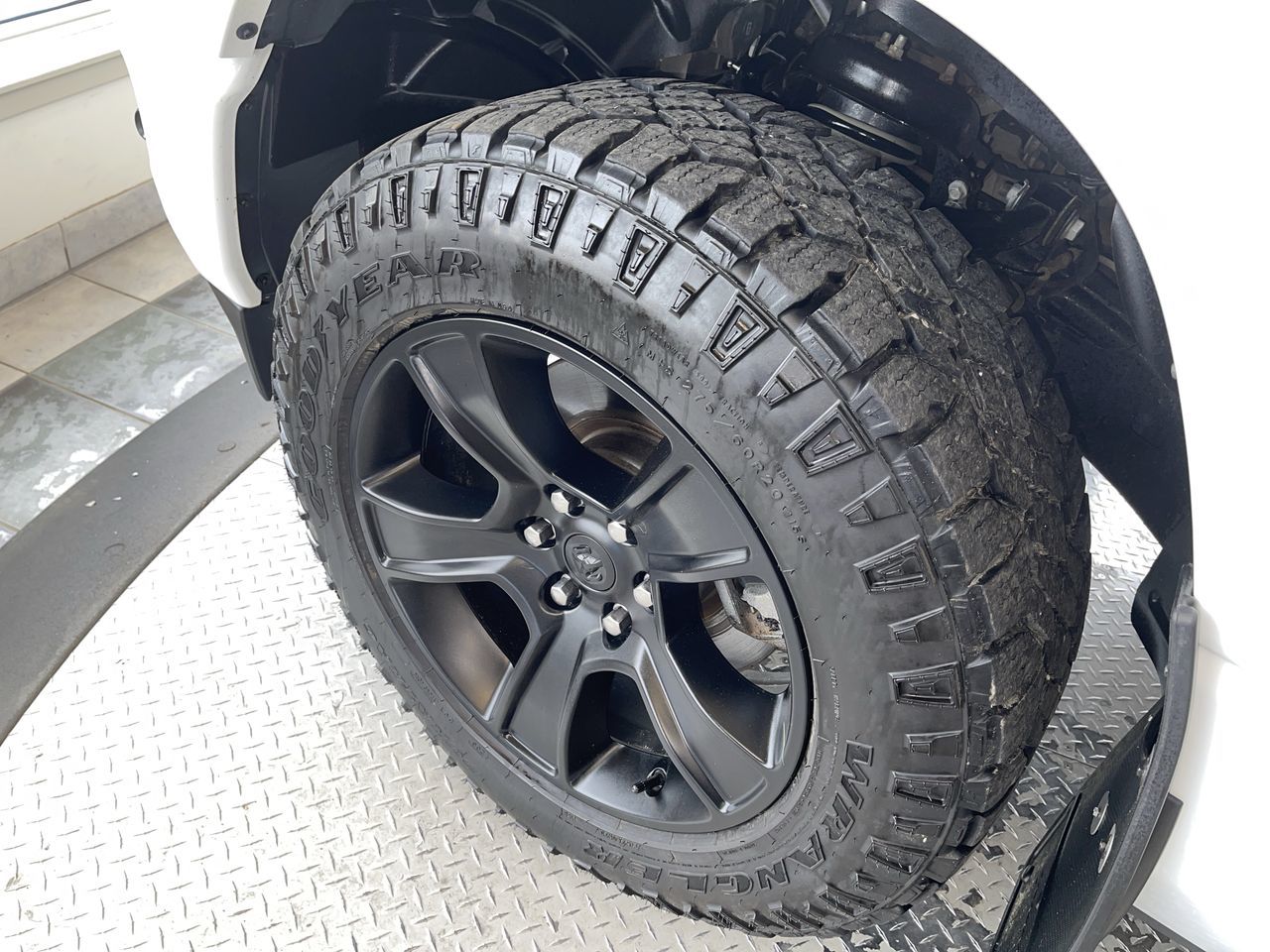 2022 Ram RAM 1500 Crew Cab 4x4 (dt) in Regina, Saskatchewan