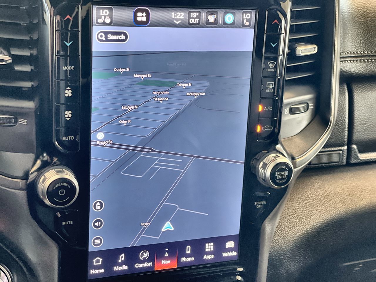 2022 Ram RAM 1500 Crew Cab 4x4 (dt) in Regina, Saskatchewan