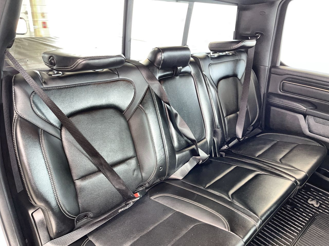 2022 Ram RAM 1500 Crew Cab 4x4 (dt)