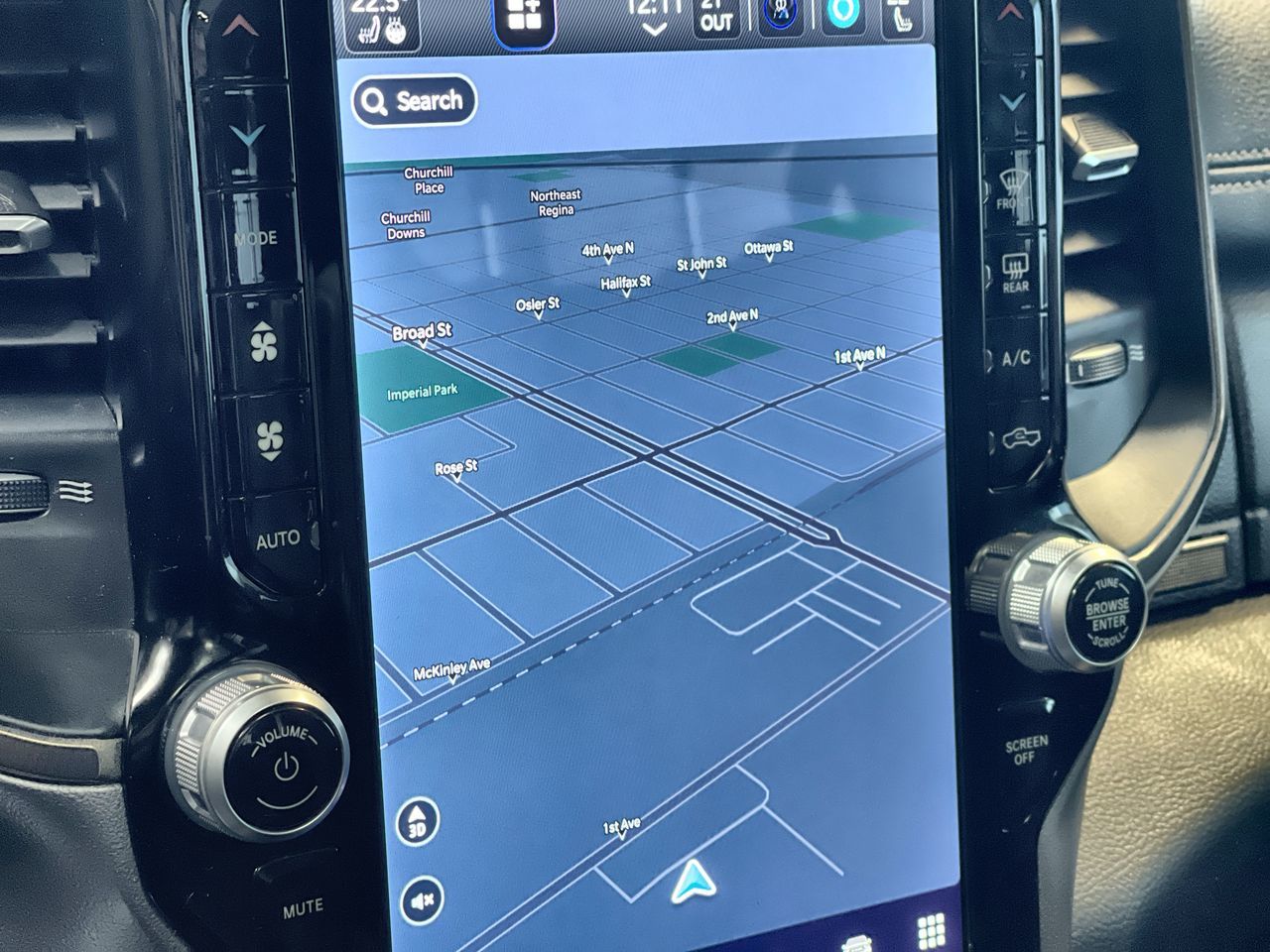 Ram RAM 1500 Crew Cab 4x4 (DT)  2022 à Regina, Saskatchewan