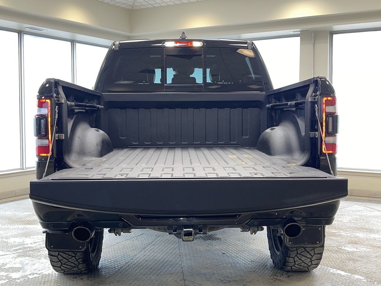 Ram RAM 1500 Crew Cab 4x4 (DT)  2022 à Regina, Saskatchewan