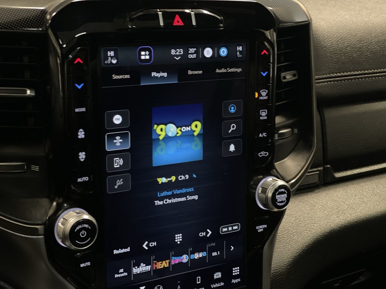 Ram RAM 1500 Crew Cab 4x4 (DT)  2022 à Regina, Saskatchewan