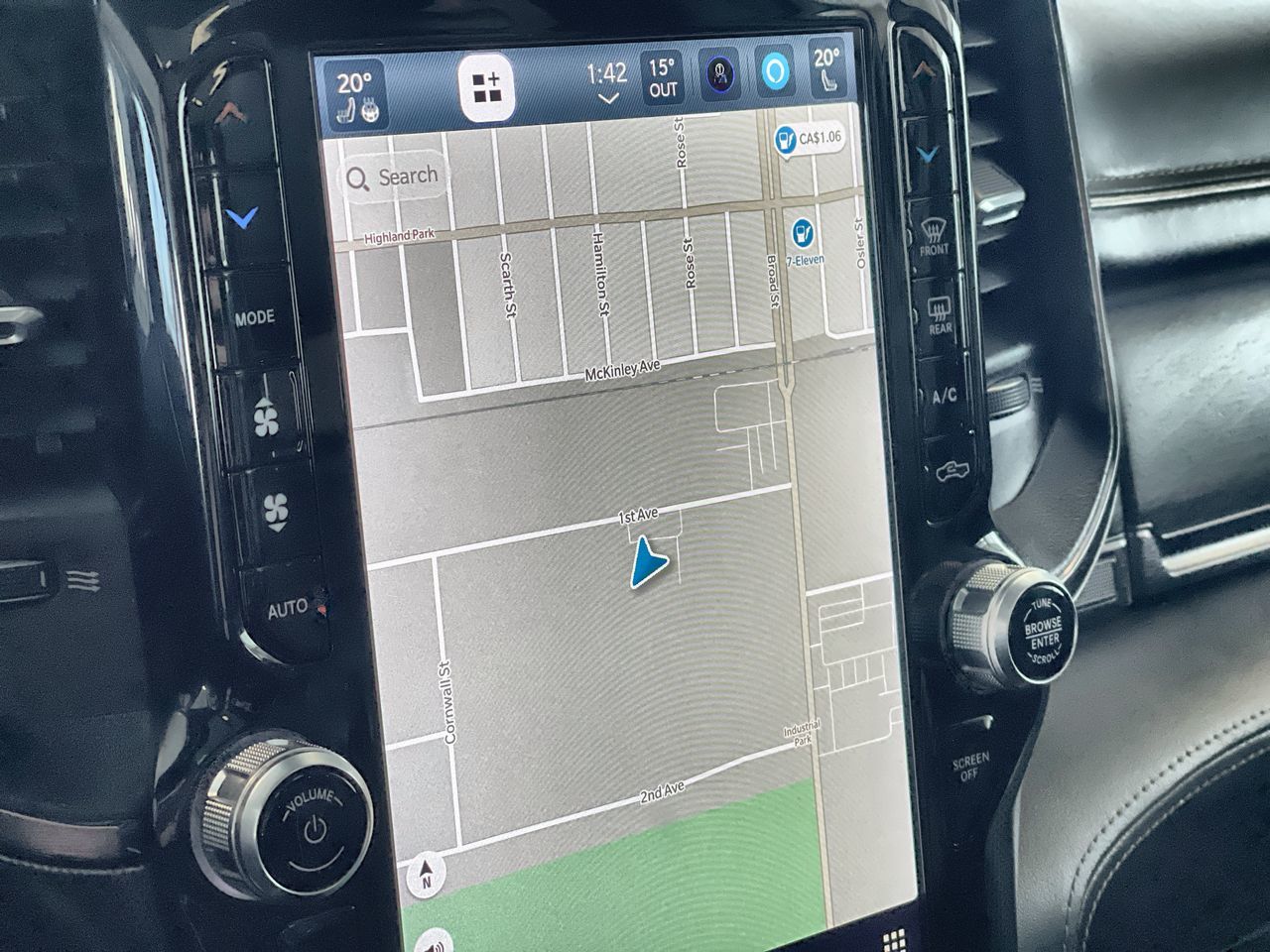 Ram RAM 1500 Crew Cab 4x4 (DT)  2022 à Regina, Saskatchewan