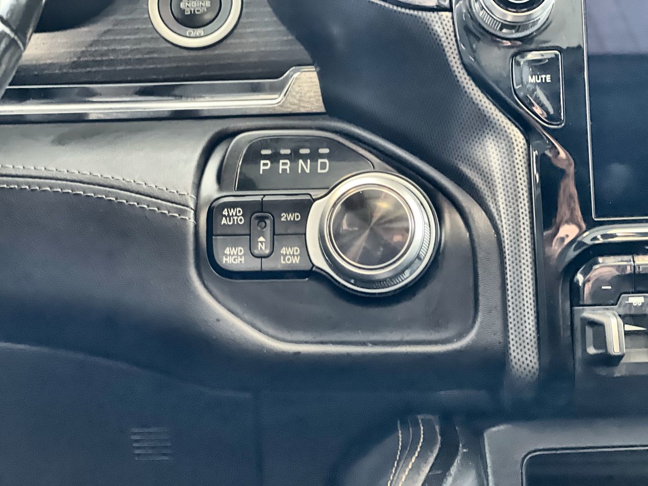 Ram RAM 1500 Crew Cab 4x4 (DT)  2022 à Regina, Saskatchewan