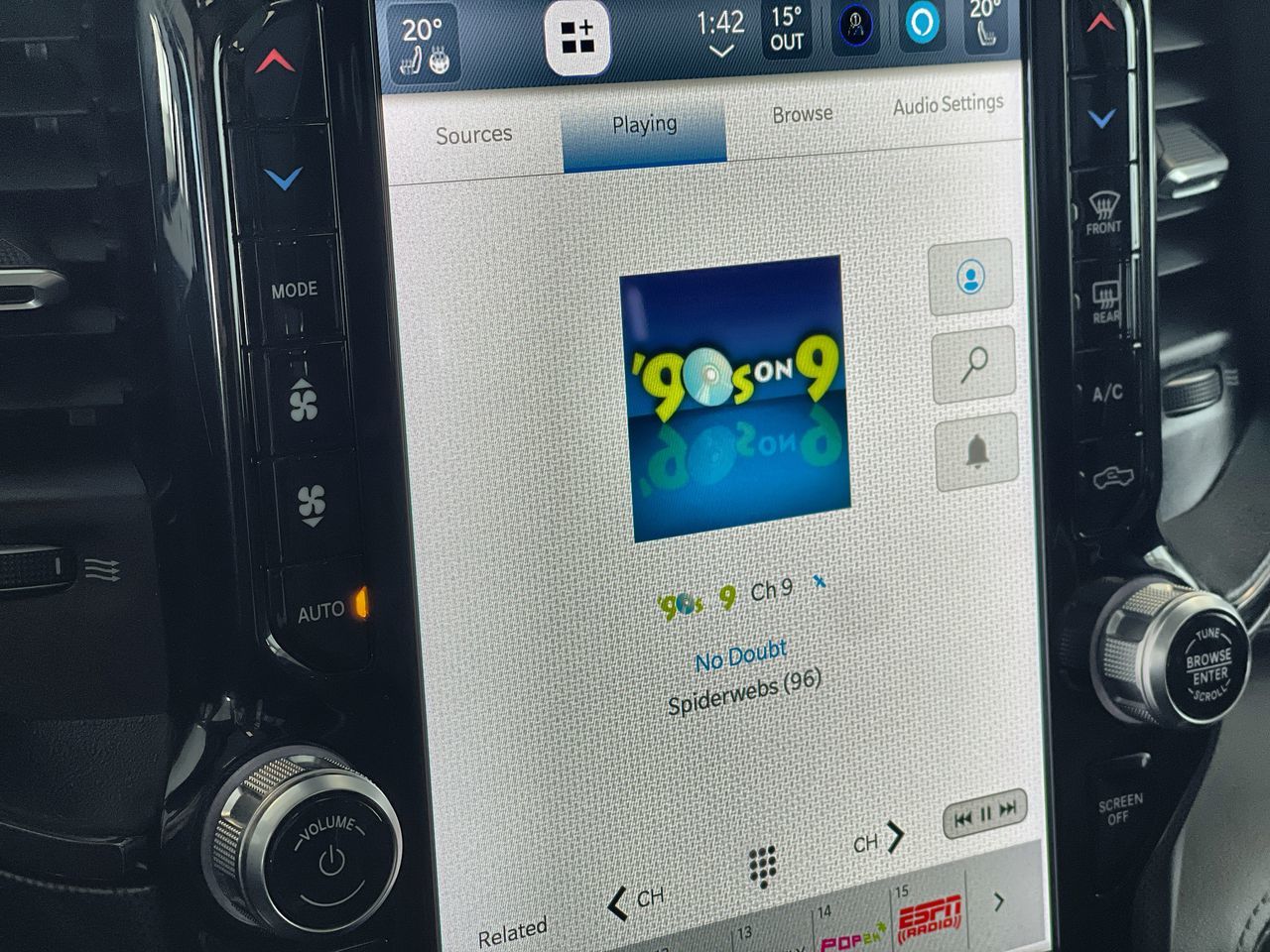 Ram RAM 1500 Crew Cab 4x4 (DT)  2022 à Regina, Saskatchewan