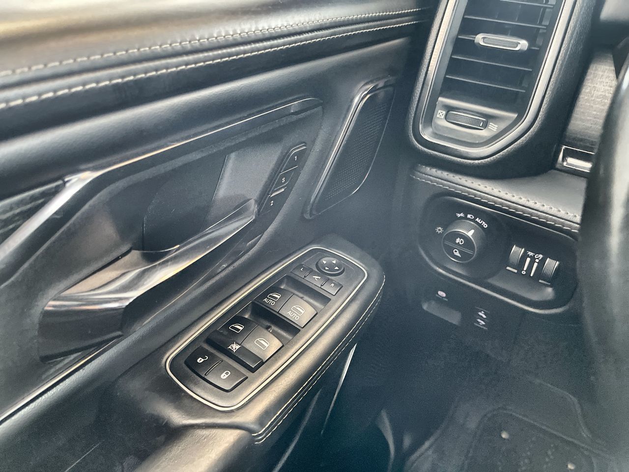 Ram RAM 1500 Crew Cab 4x4 (DT)  2022 à Regina, Saskatchewan