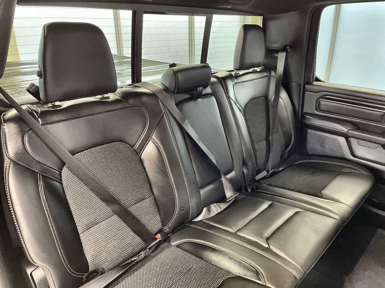 Ram RAM 1500 Crew Cab 4x4 (DT)  2023 à Regina, Saskatchewan
