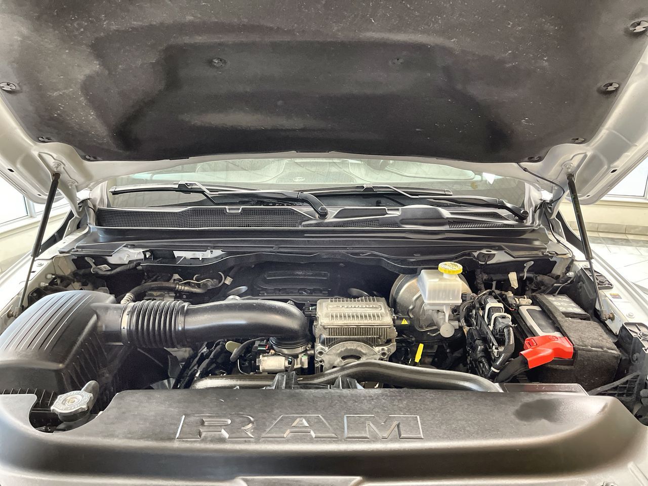 2023 Ram RAM 1500 Crew Cab 4x4 (DT)