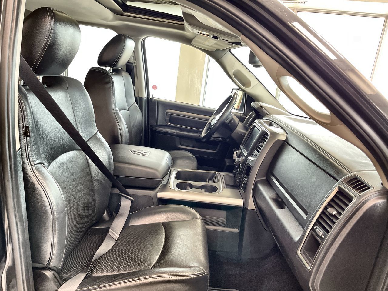 2015 Ram RAM 1500 Crew Cab 4x4