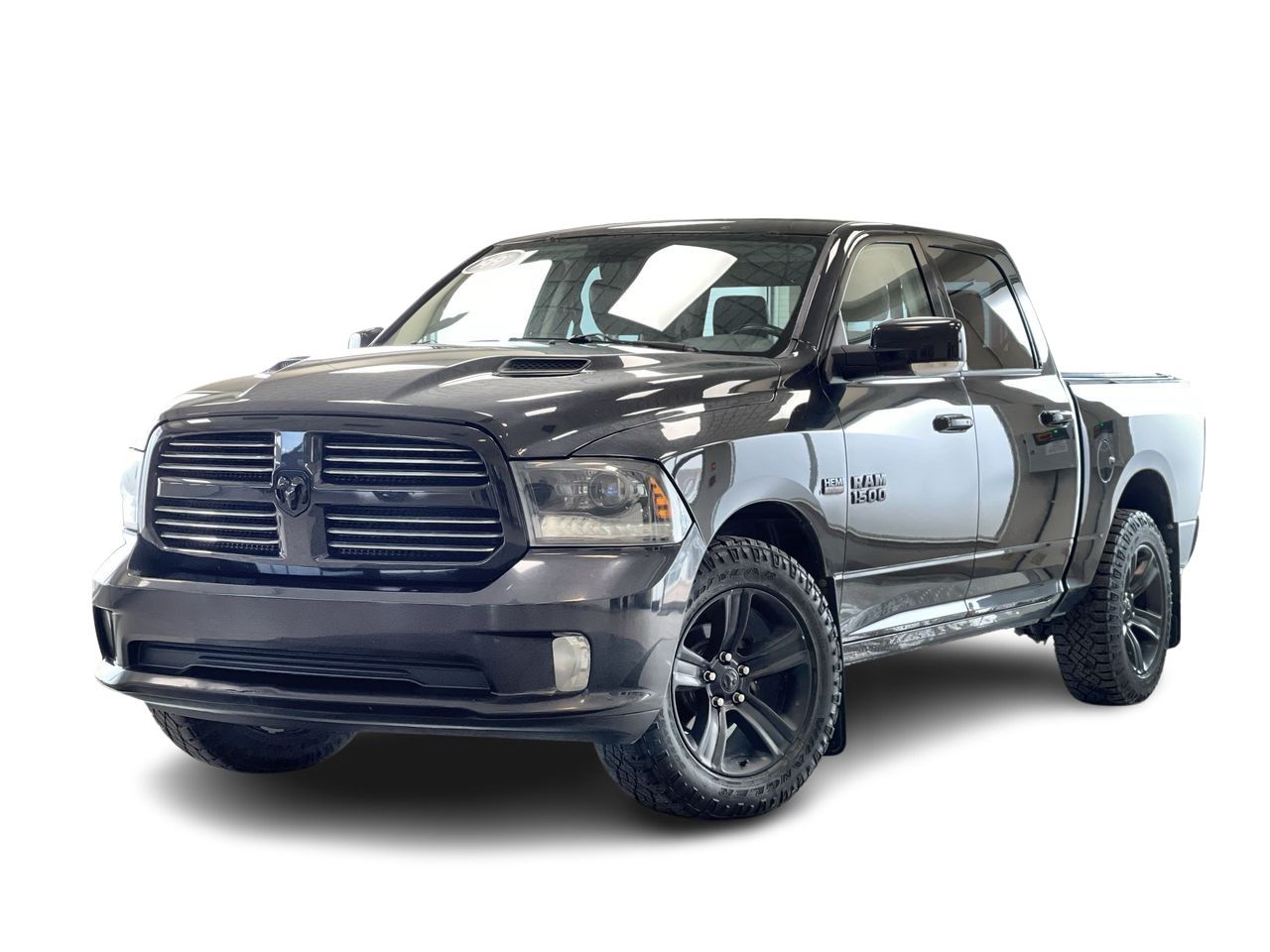 2015 RAM 1500 Crew Cab Sport (140.5 WB - 5.7 Box)