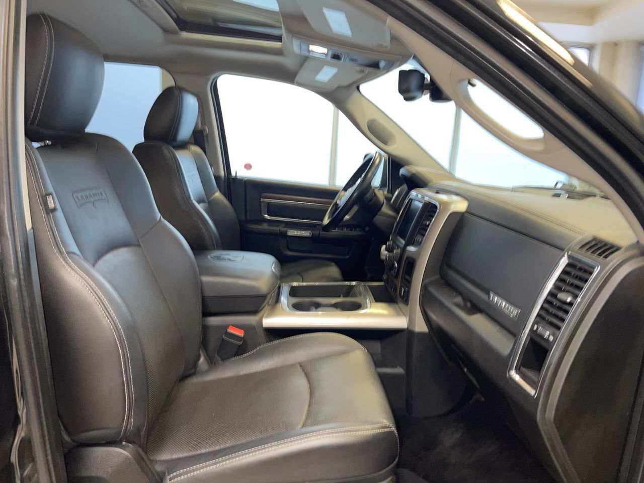 Ram RAM 1500 Crew Cab 4x4  2016 à Regina, Saskatchewan