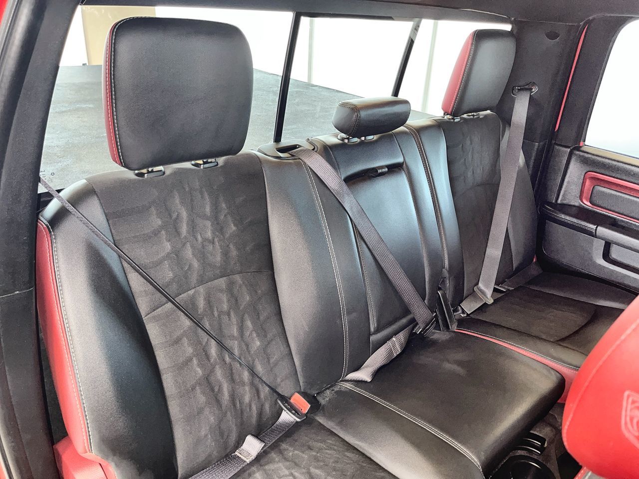 2017 Ram RAM 1500 Crew Cab 4x4 in Regina, Saskatchewan