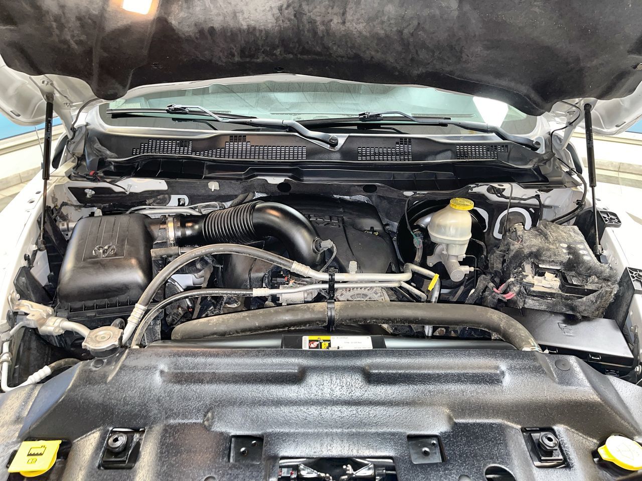 2017 Ram RAM 1500 Crew Cab 4x4 in Regina, Saskatchewan