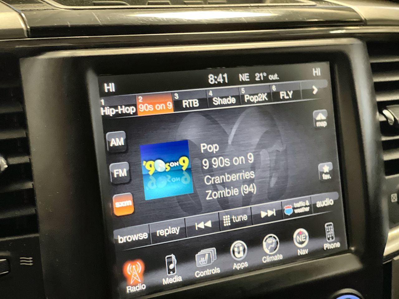 2017 Ram RAM 1500 Crew Cab 4x4 in Regina, Saskatchewan